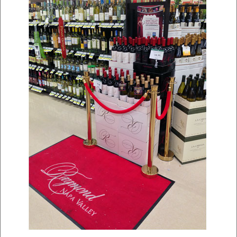 Red Carpet Wine Display Enhancer