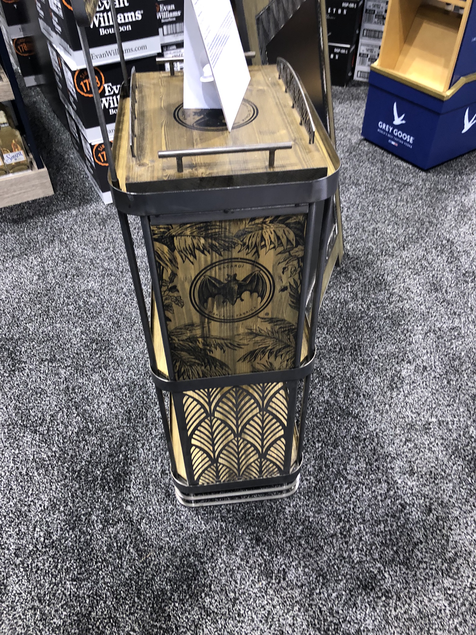 Barcadi Metal Display