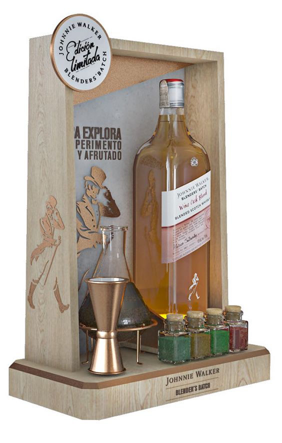 Johnnie Walker Blender’s Batch Bottle Glorifier