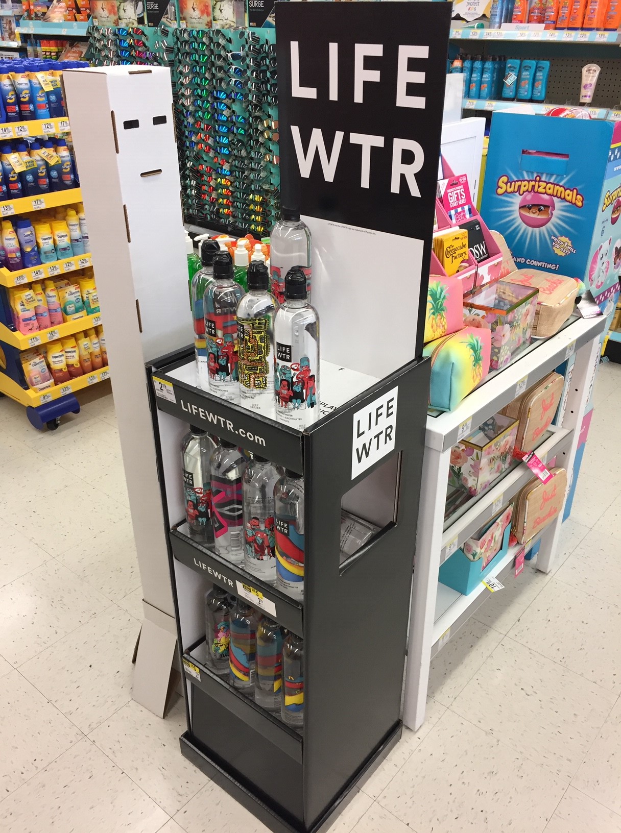 Life Wtr Corrugated Aisle Display